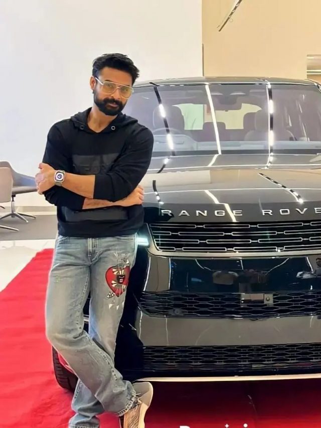 പുത്തൻ റേഞ്ച് റോവർ സ്വന്തമാക്കി ടോവിനോ 🔥Tovino new car