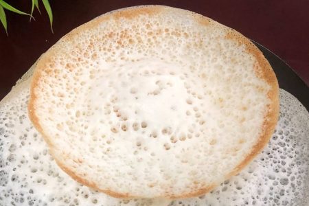 ഇനി വെള്ളേപ്പം ആരും സോഫ്റ്റ് ആയില്ലെന്ന് പറയില്ല.!! നല്ല സോഫ്റ്റ് വെള്ളയപ്പം ഉണ്ടാക്കാൻ ഇങ്ങനെ ചെയ്തു നോക്കൂ | Bachelor’s special vellayappam recipe