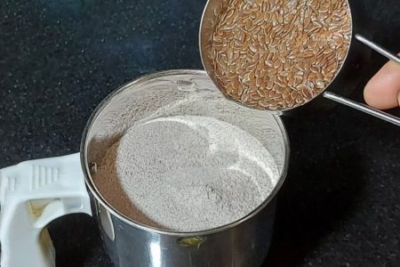 രാവിലെ ഇതുമാത്രം മതി.! പൊണ്ണത്തടി, വിളർച്ച, പമ്പ കടക്കും.!! പെട്ടെന്ന് വണ്ണം കുറയ്ക്കാനും ചെറുപ്പം നിലനിർത്താനും ഇതിലും നല്ലത് വേറെ ഇല്ല.!! | Protein Rich Ragi Flax Seeds Laddu