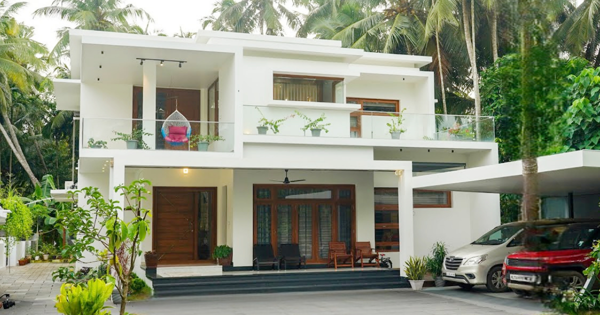 Beautiful contemporary flat roofing home design
